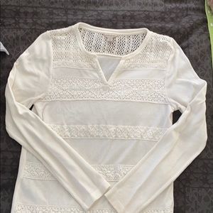Lucky Brand Sweater top. Size L. Cream
